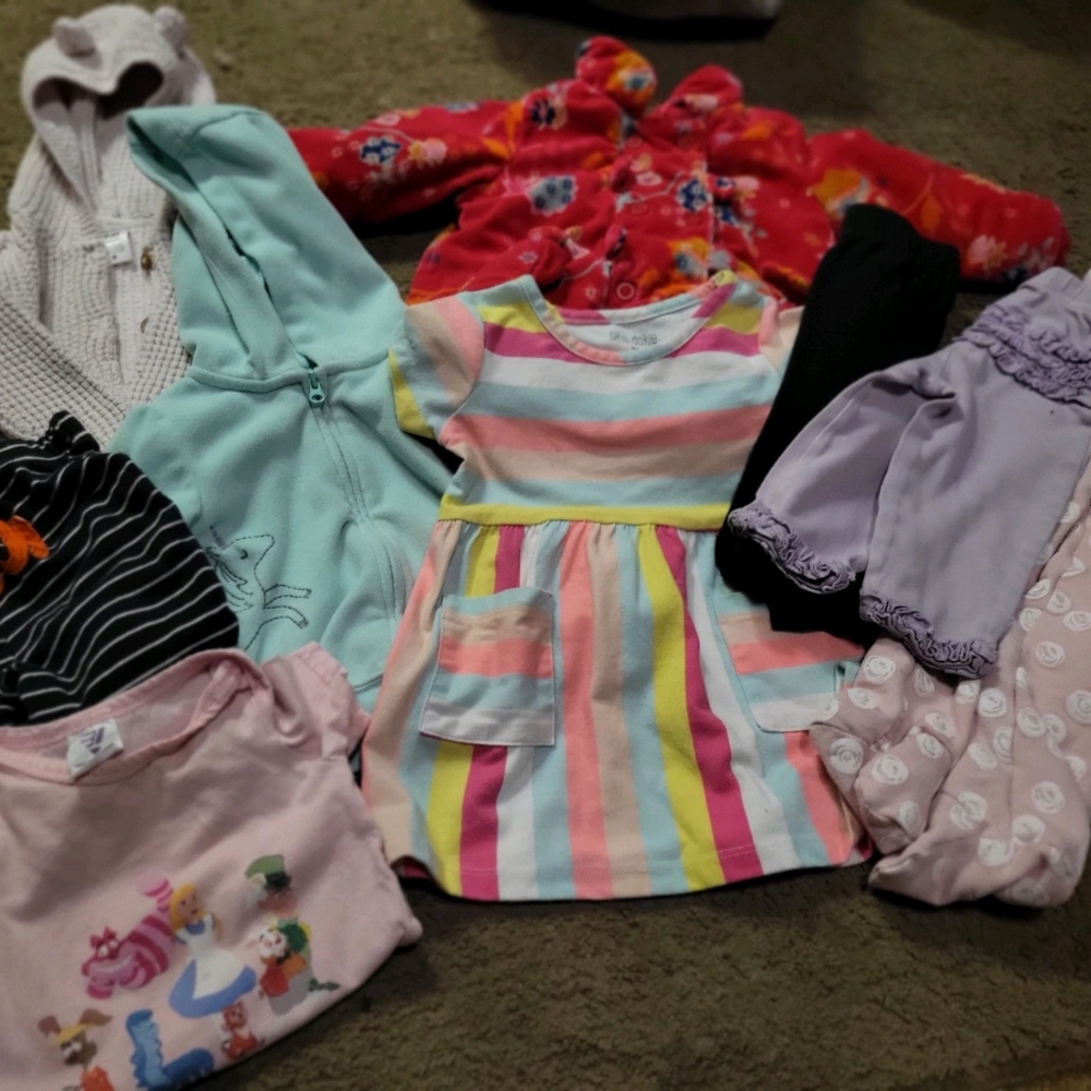 Infant girls lots Size 6-9 mths
